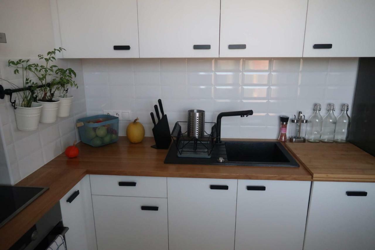 Hniezdo V Raji 1 - Luxurious Apartment 3 Min Walk To City Center สปิชสกา โนวา เวส ภายนอก รูปภาพ